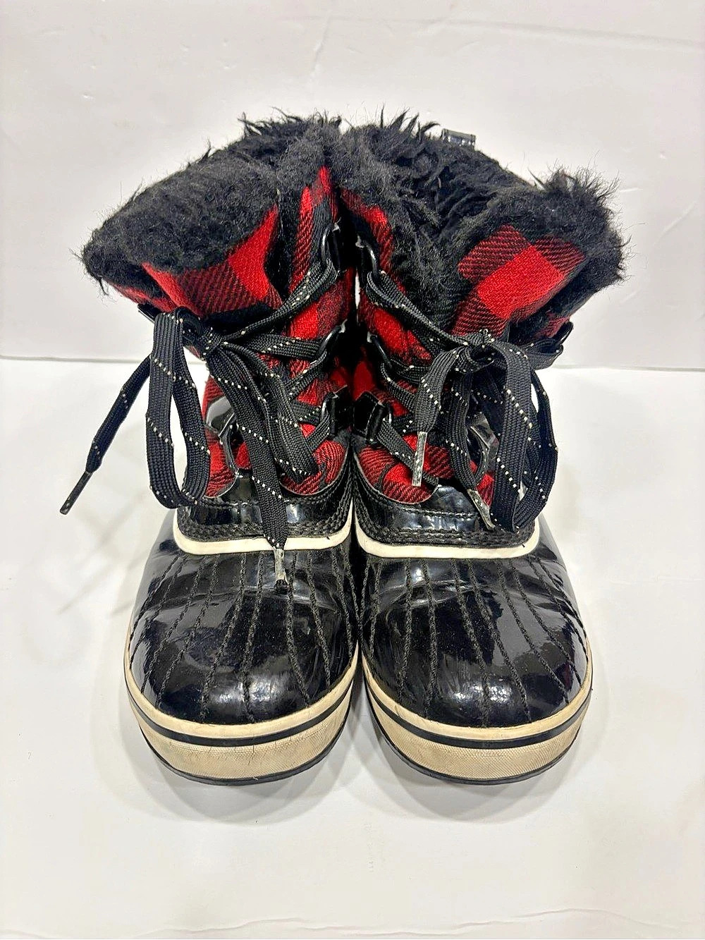 Sorel Tivoli Plaid Winter Boots in Black & Red
